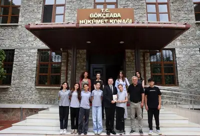 Gokceada'da 34 ogrencinin eseri kitap oldu