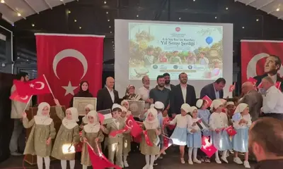 Gökçeada'da Miniklerden Muhteşem Mezuniyet Şenliği