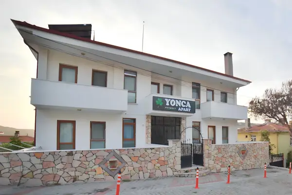 Yonca Apart
