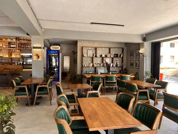 Khora Cafe&Bar