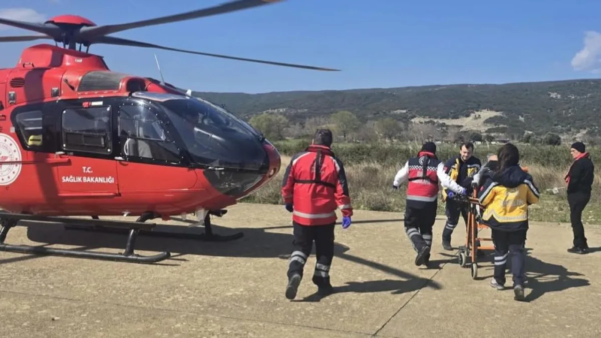 Gökçeada'da Kalp Krizi Geçiren Hasta Helikopter Ambulansla Çanakkale'ye Sevk Edildi