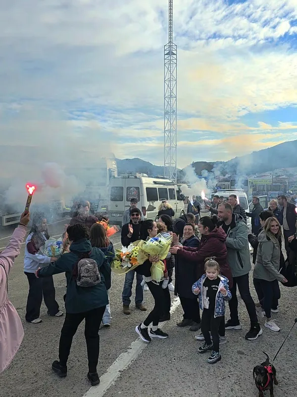 Gökçeadalı Dansçılar Atina'da Dünya Şampiyonu Oldu