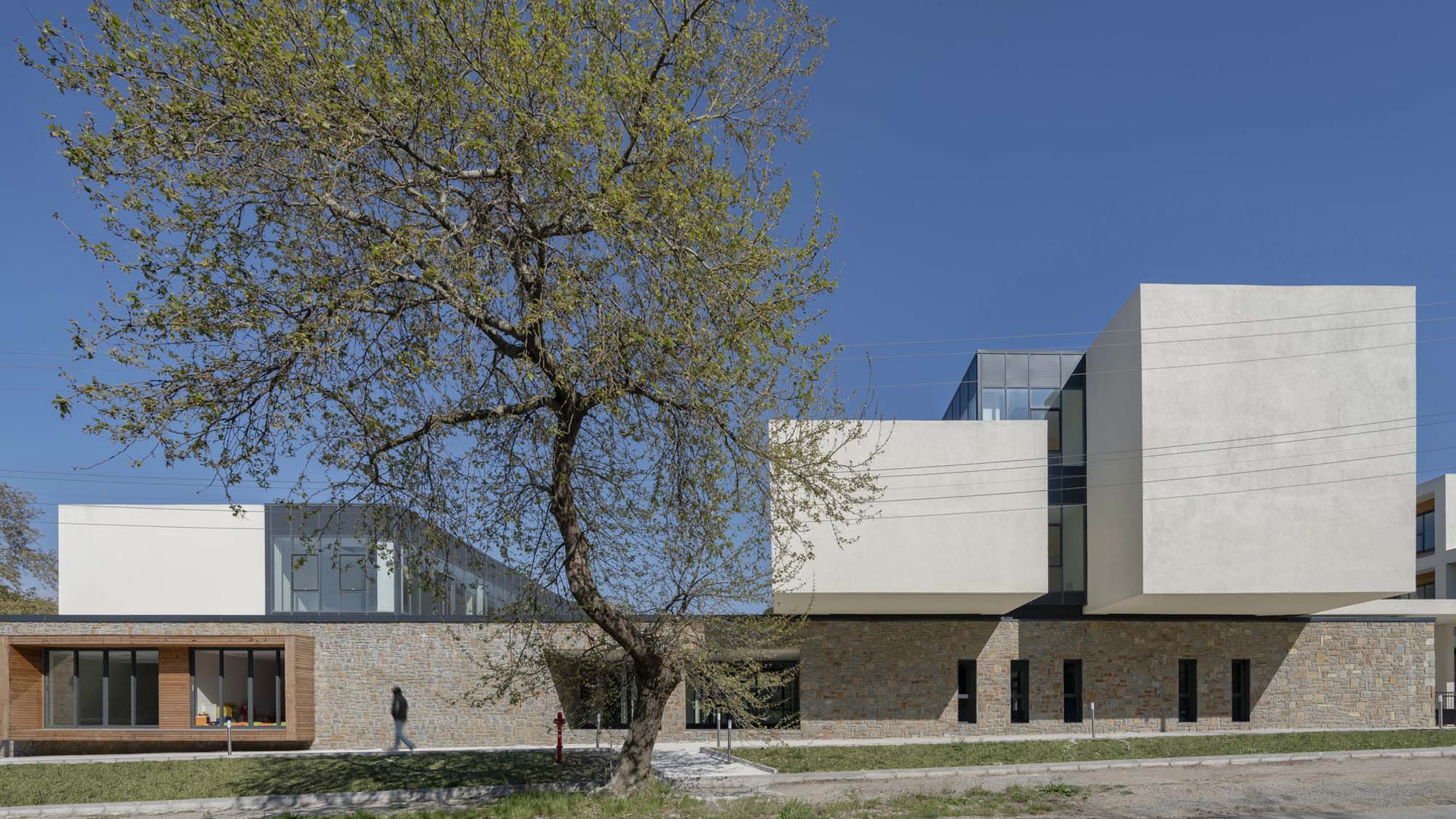 Gökçeada'da Eğitim Rehberi: Okullar, Kurslar ve Üniversite