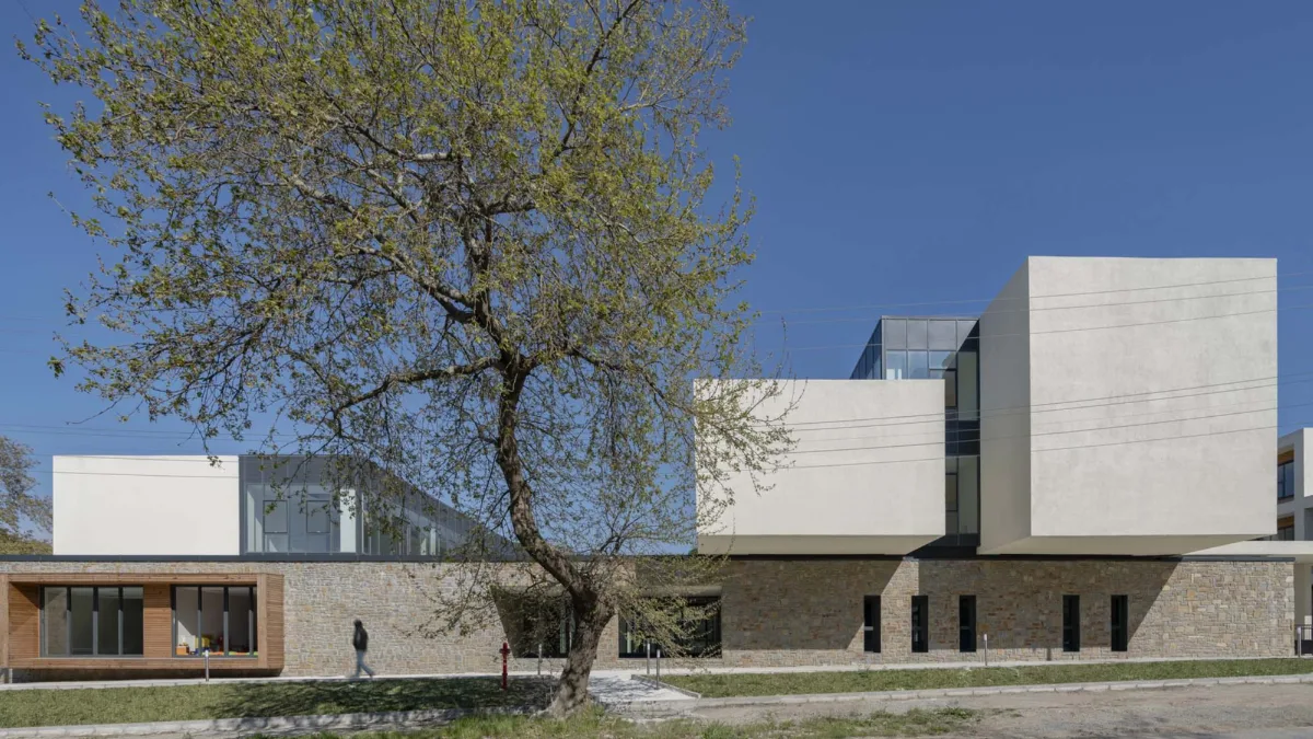 Gökçeada'da Eğitim Rehberi: Okullar, Kurslar ve Üniversite