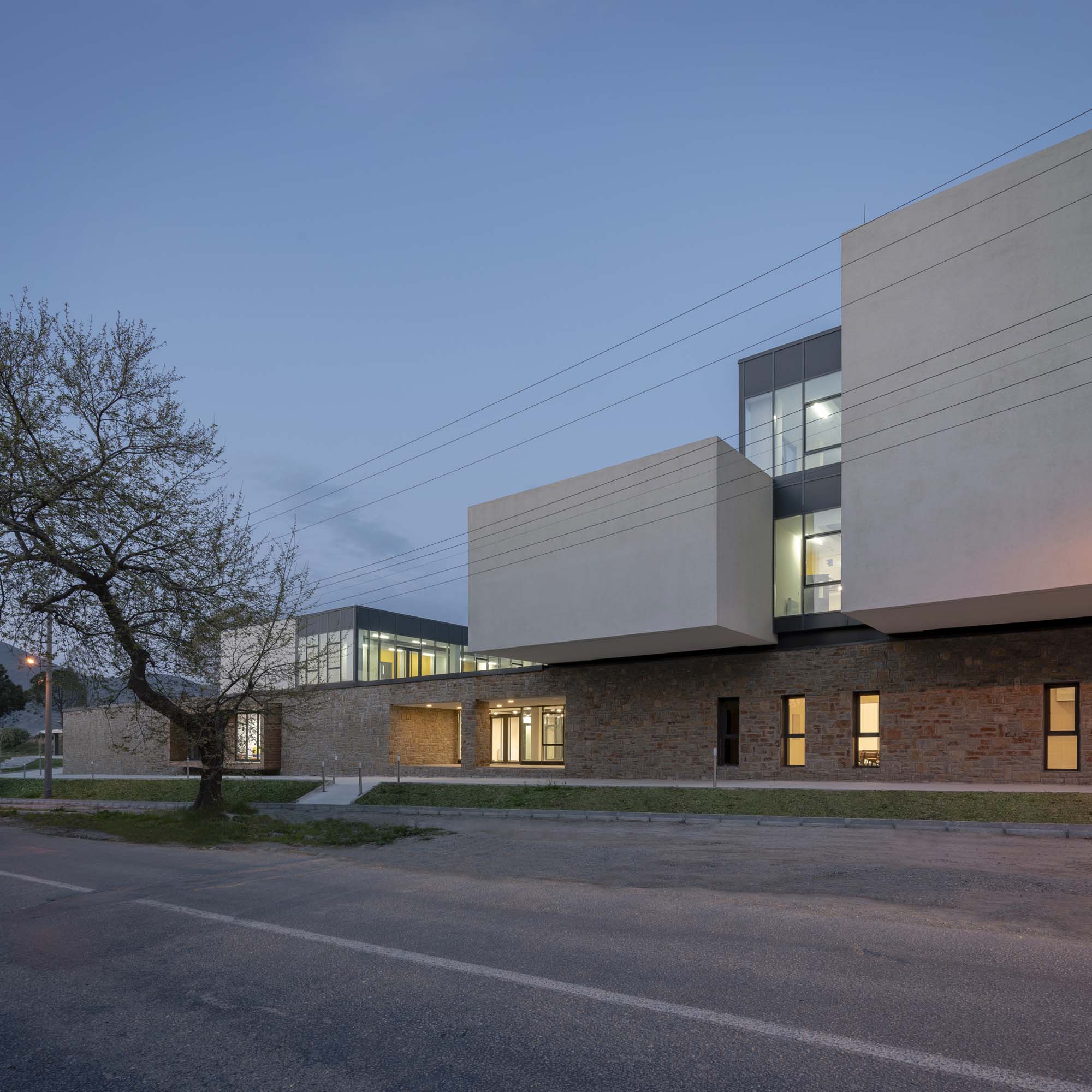 Gökçeada lise kampüsü — ödüllü mimari