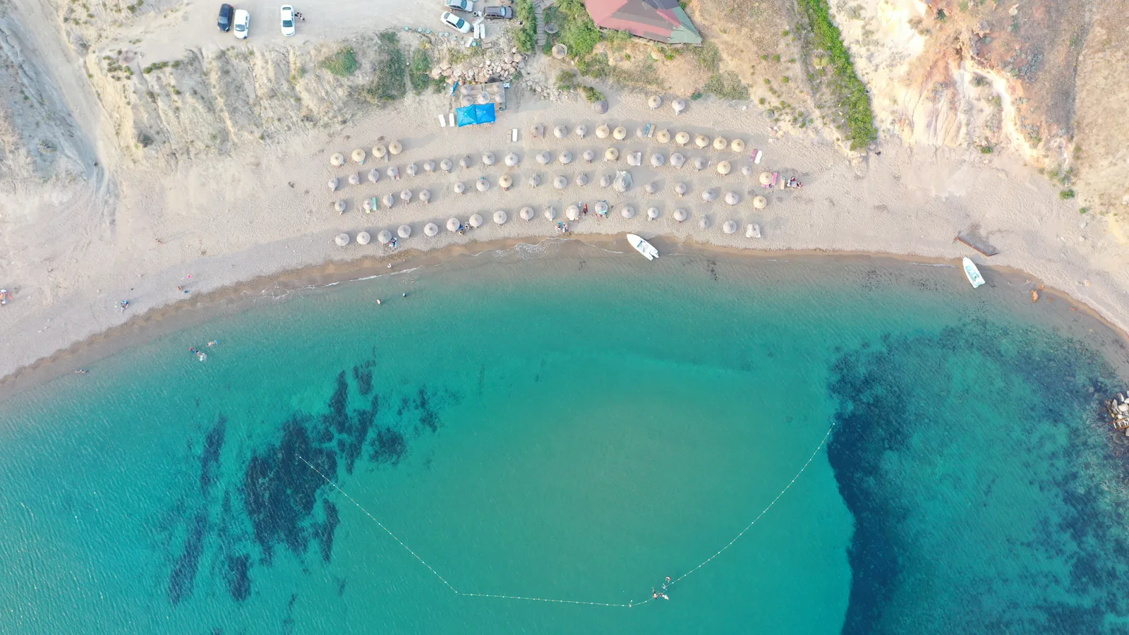 Gökçeada Laz Koyu - havadan drone görünümü