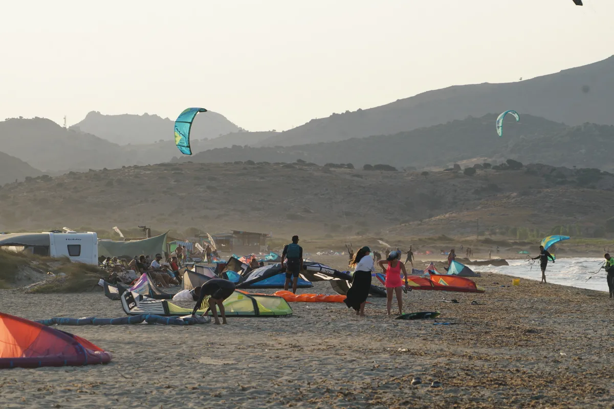 Gökçeada sörf tutkunları