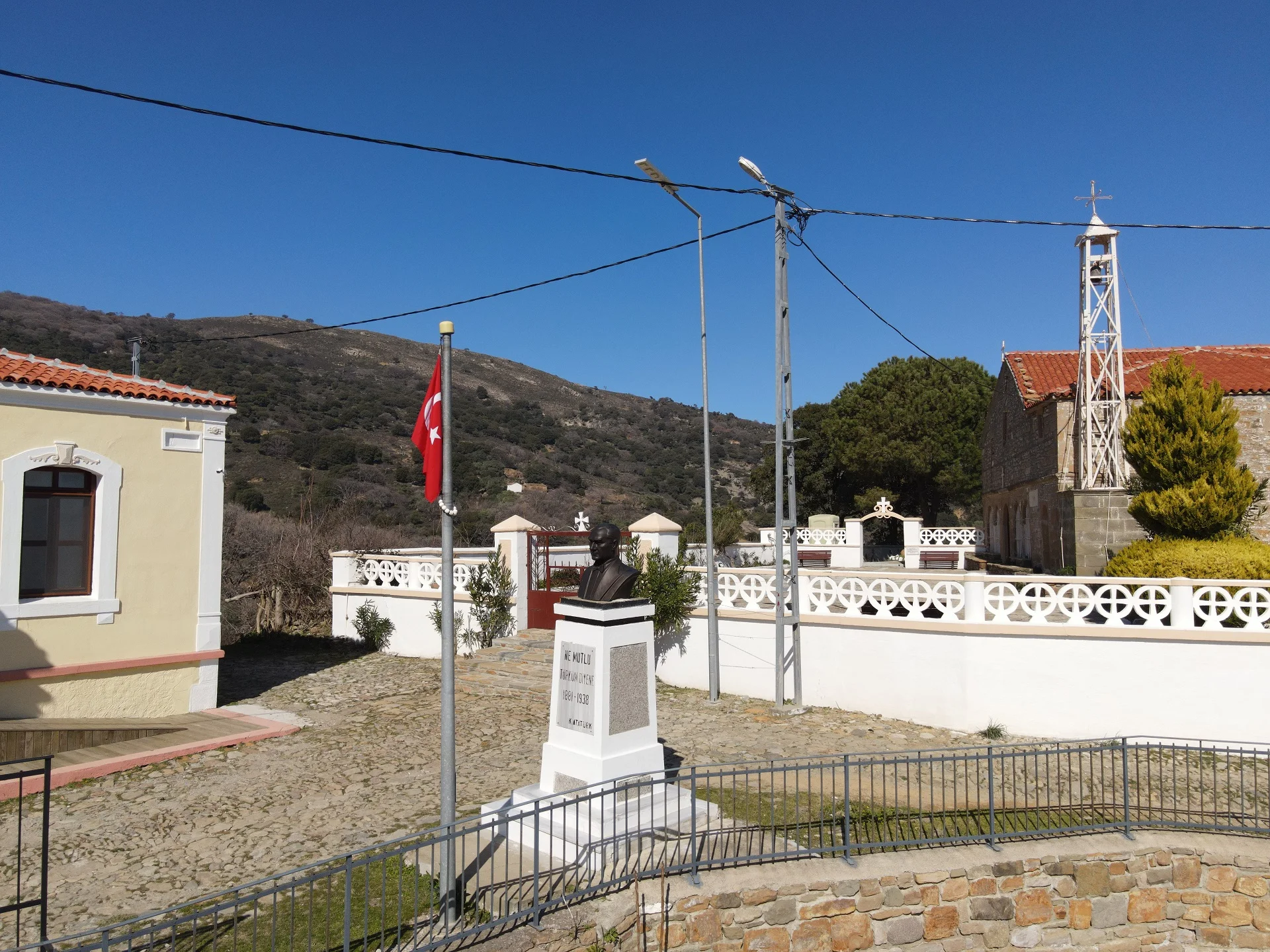 Gökçeada Zeytinliköy Rehberi: Kafeler ve Dibek Kahvesi