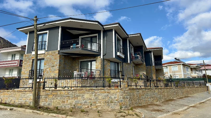 Adakent Butik Otel Arka Plan