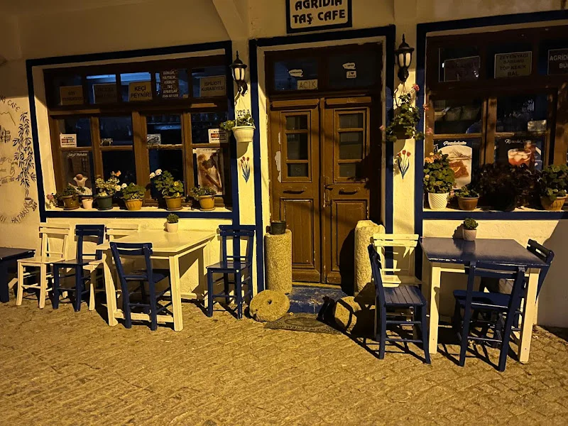 Agridia Taş Cafe Taş Apartlar