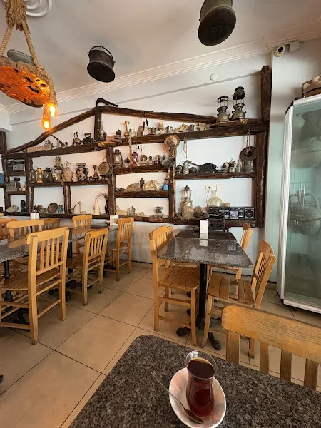 Babil imroz börekçisi