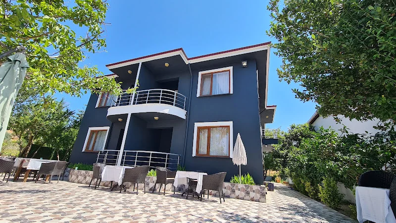 ikbalin yeri Olimbera Butik Otel Gökçeada