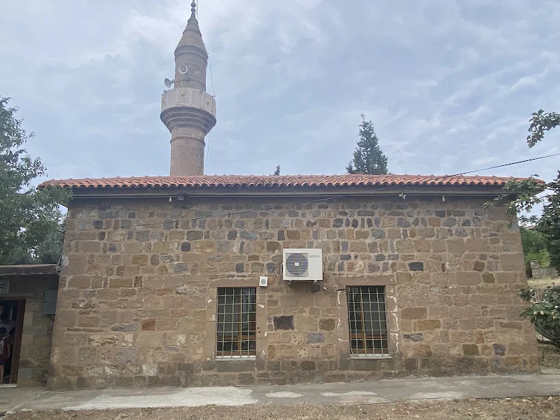 Merkez Camii