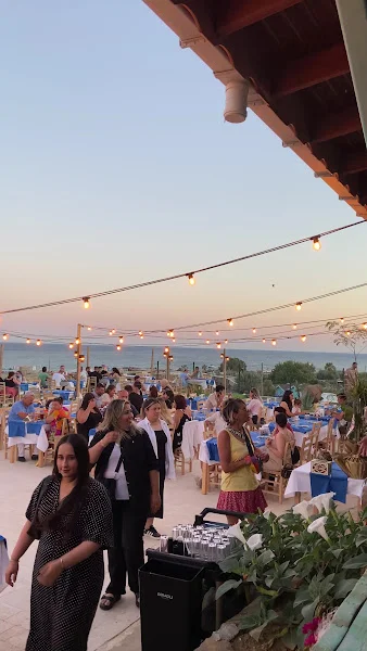 Mimi’s Taverna