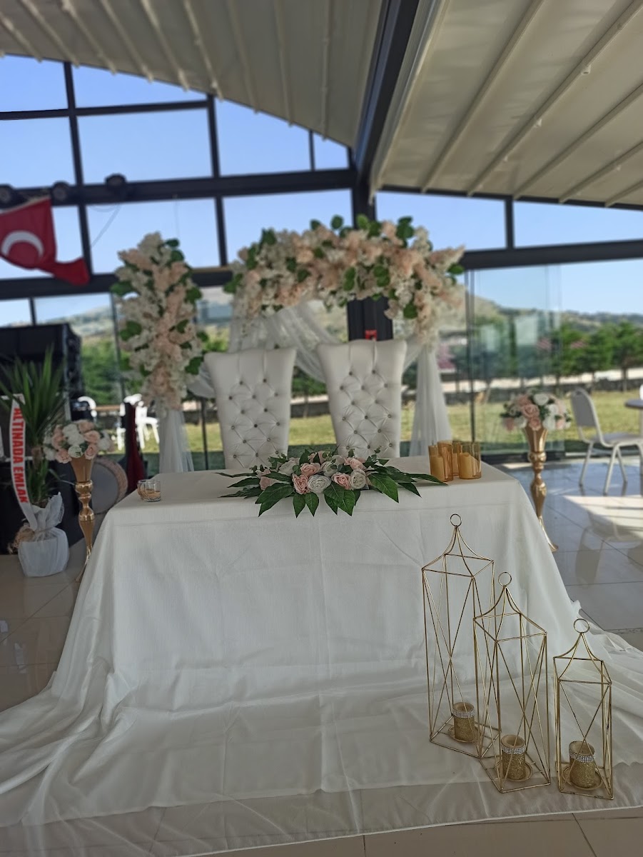 Ayan Çiçekçilik