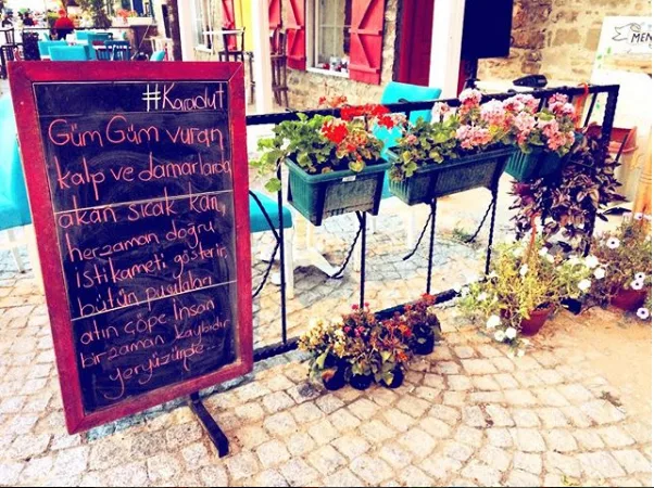 Karadut Bistro Cafe