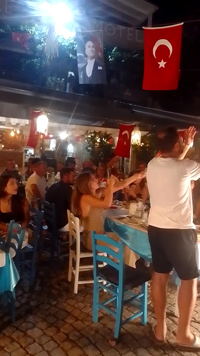 Kaleköy Çarşı