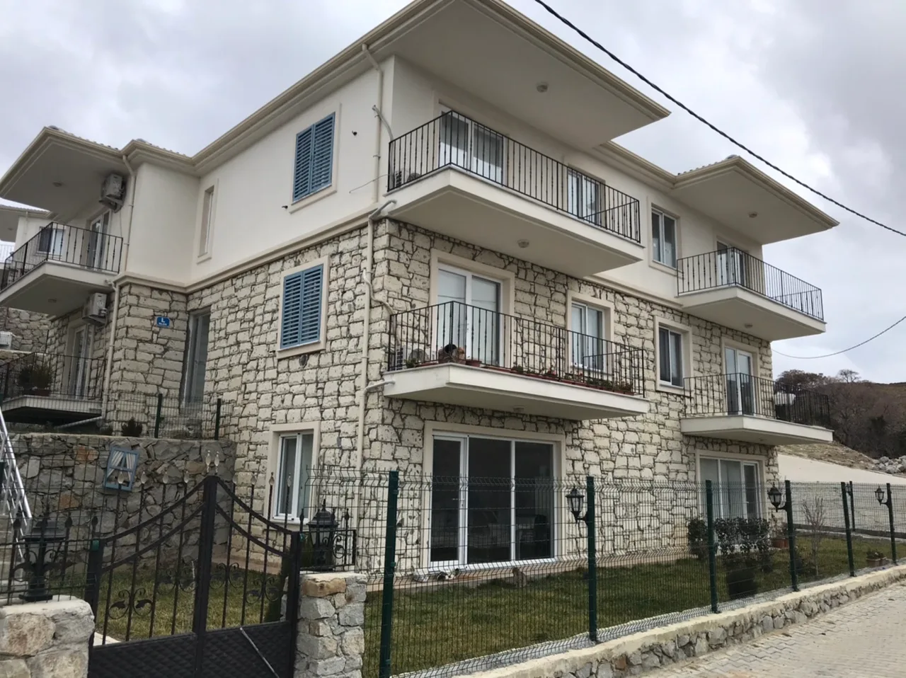 Batı Teras Evleri