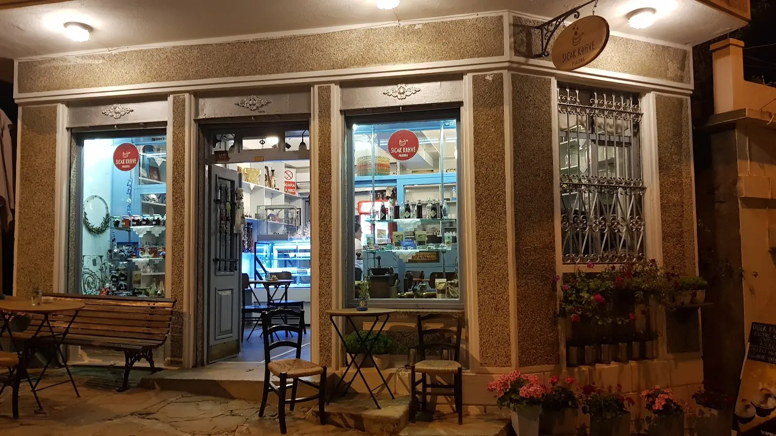 SICAK KAHVE PHAEDRA
