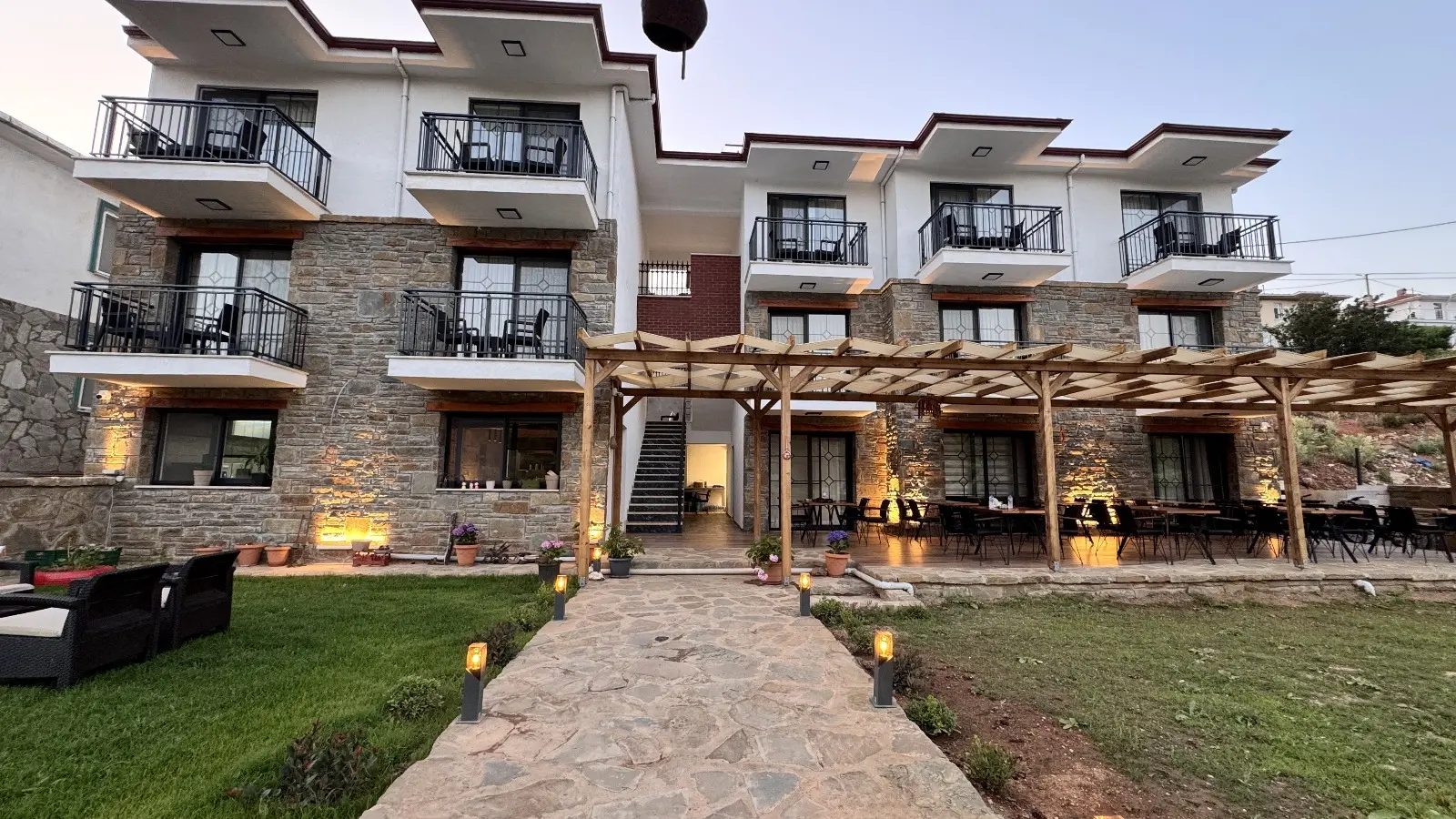 Aris Guest House